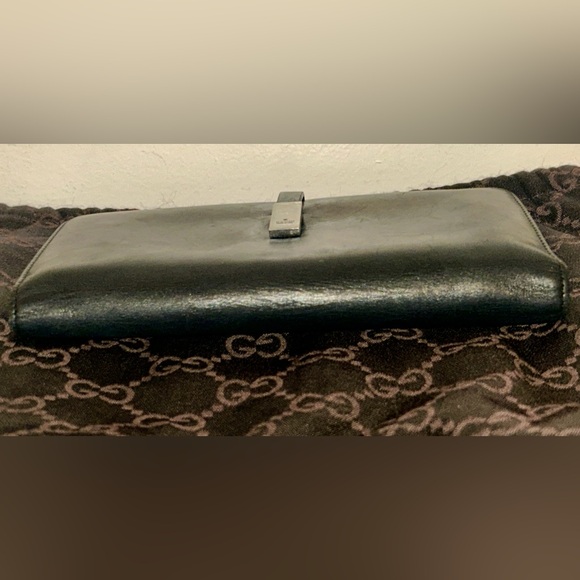 Vintage Gucci Black Leather Long Bifold Flap Wallet.  Clean Corners! - Picture 6 of 10